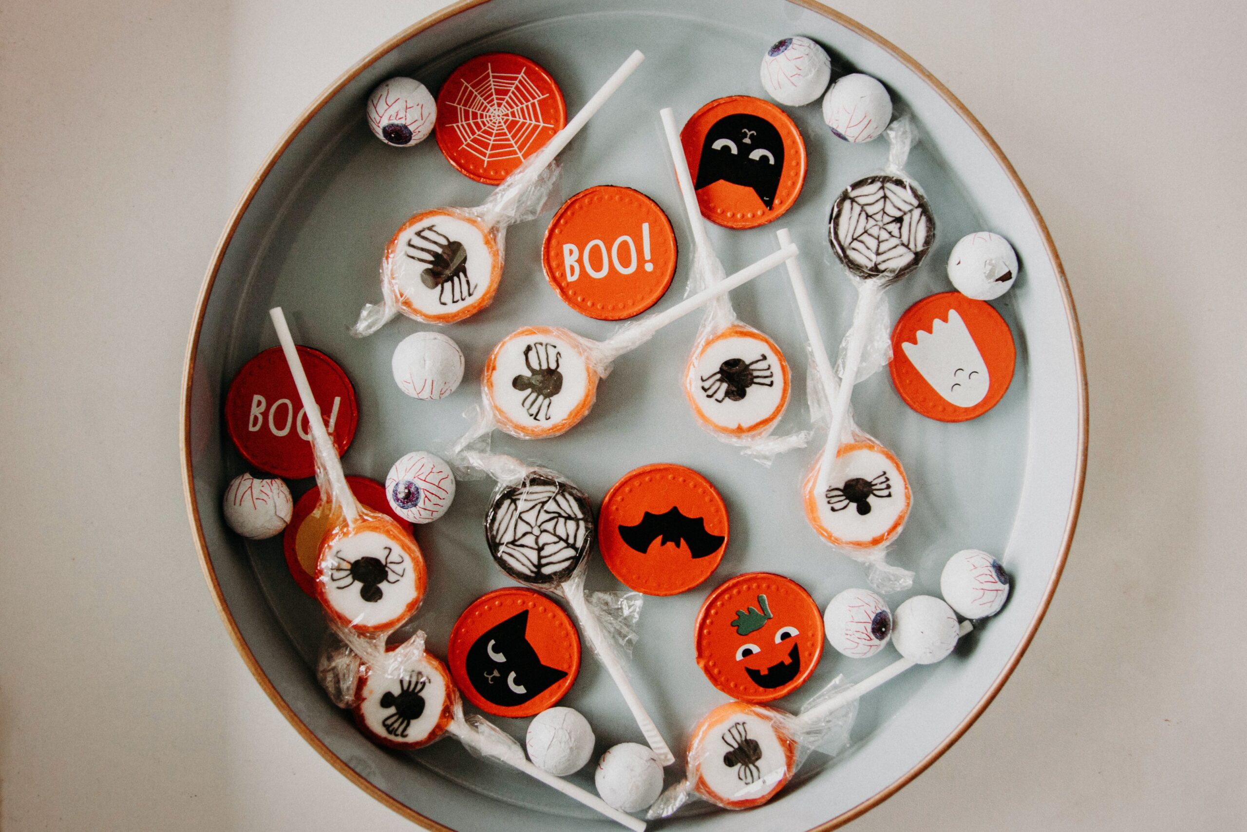 Halloween candy in a bowl